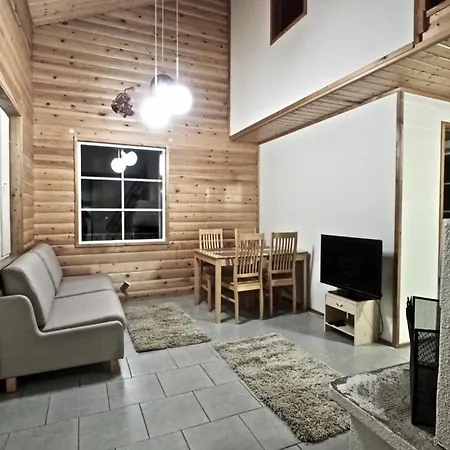Levillas Myllyjoentie 5 B3 * Kittilä